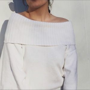 Jeanne Pierre OFF THE SHOULDER